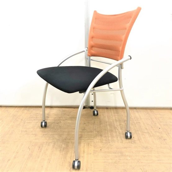 【中古】プリエ2   イトーキ（ITOKI） チェア複数セット