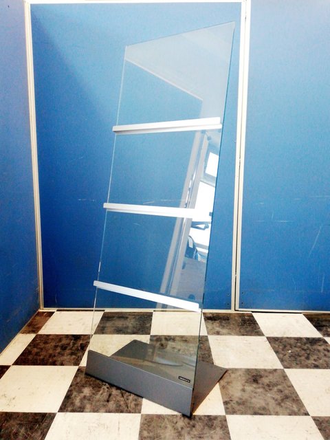 【中古】パンフレットスタンド L974GE-H96 オカムラ（okamura） オフィスアクセサリーその他