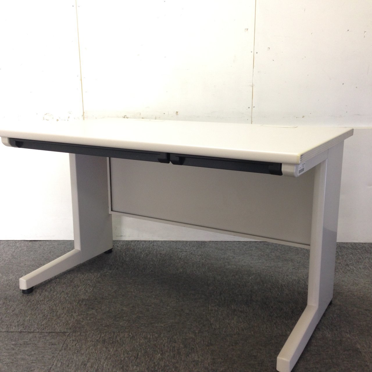 【ロット入荷！！】ご企業のお客様に最適アイテムです！！
                        CZ 
                                    中古
            