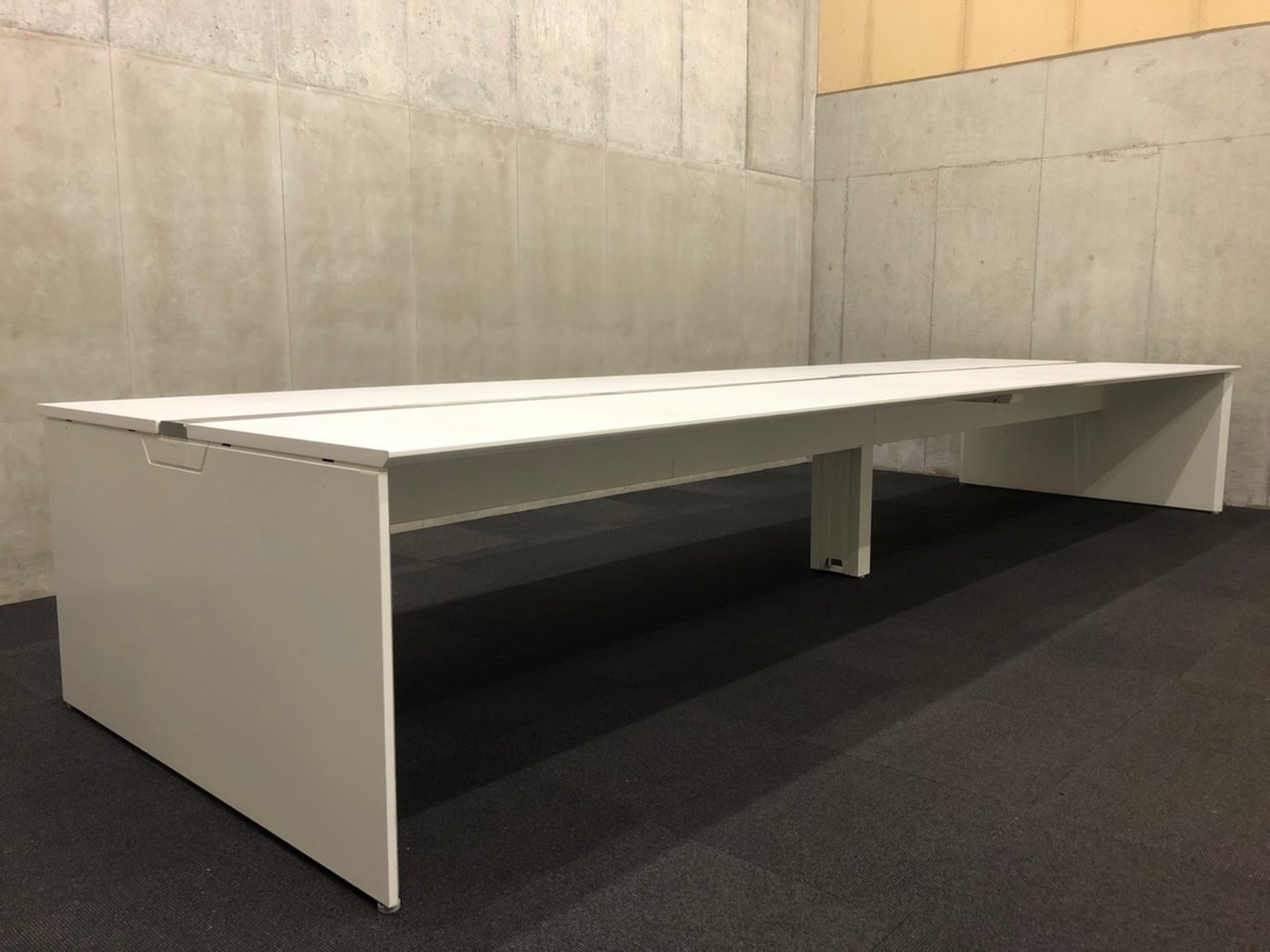 【人気あります！】オカムラ製フリアドプロユニットフリーウェイ【ワゴンチェア別売】
                        プロユニットフリーウェイ 
                                    中古
            