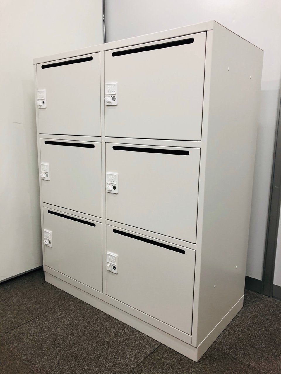 【流行のパ―ソナルロッカー】ダイヤル錠で管理も楽々！フリアドに相性抜群です！
                        その他シリーズ
                                    中古
            