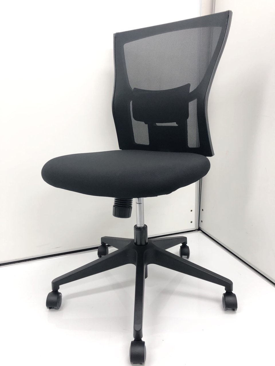 【新品商品！】ロットで揃います【落ち着きのあるブラック色】
                        サリダ（salida） 
                                    新品
            