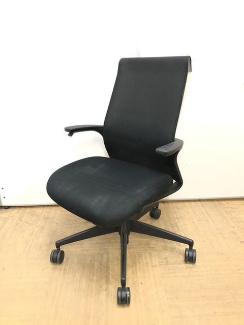 【中古】エムフォー（樹脂脚）  CRS-62201N コクヨ（KOKUYO） 肘付ハイバックチェア