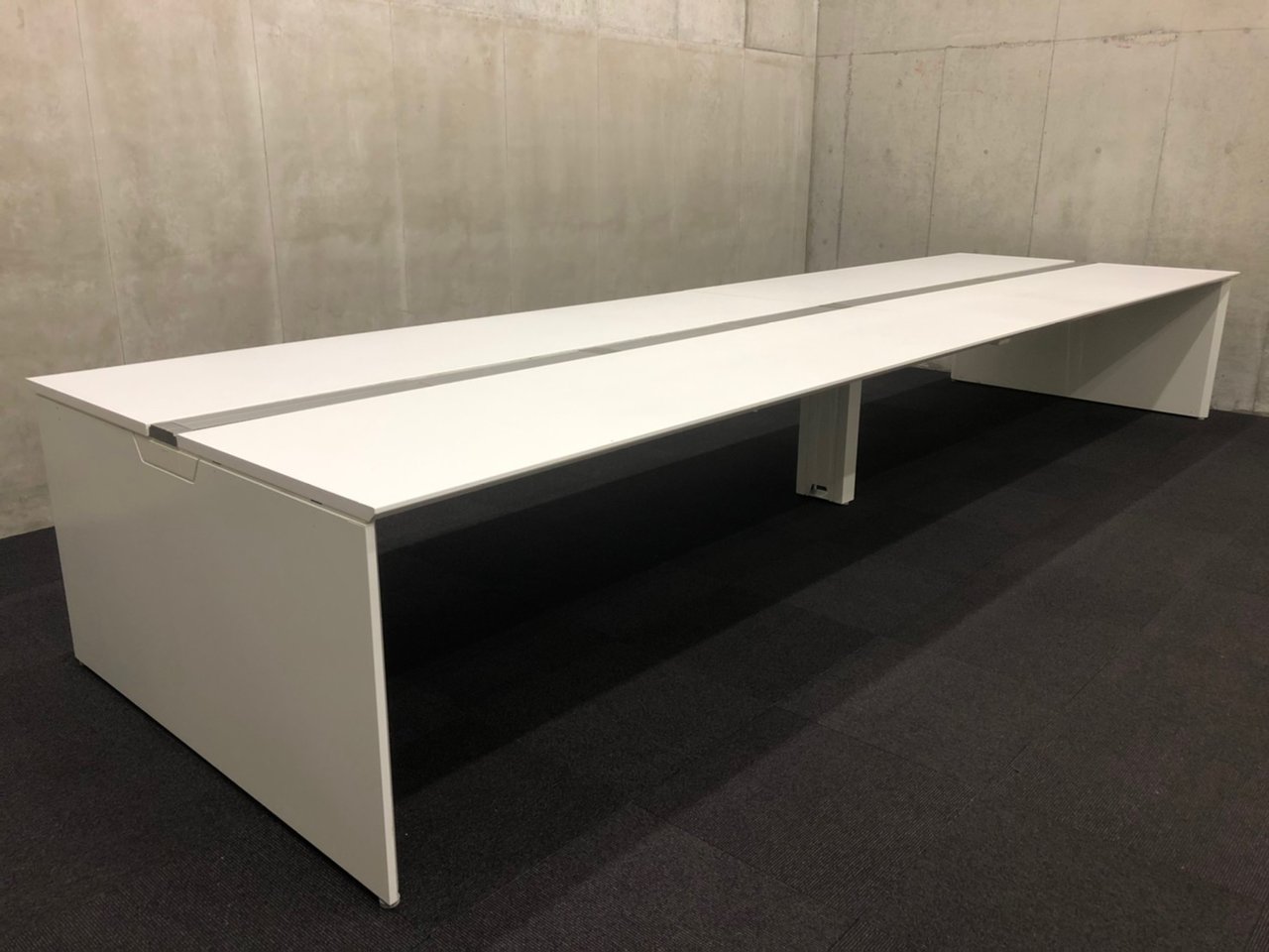 幅4800mm【8～10名利用がおすすめ】｜【主流になりつつあるフリーアドレスデスク入荷！】自由に働く場所の選択できるオフィスへ！[フリーウェイ

                        プロユニットフリーウェイ 
                                    中古
            