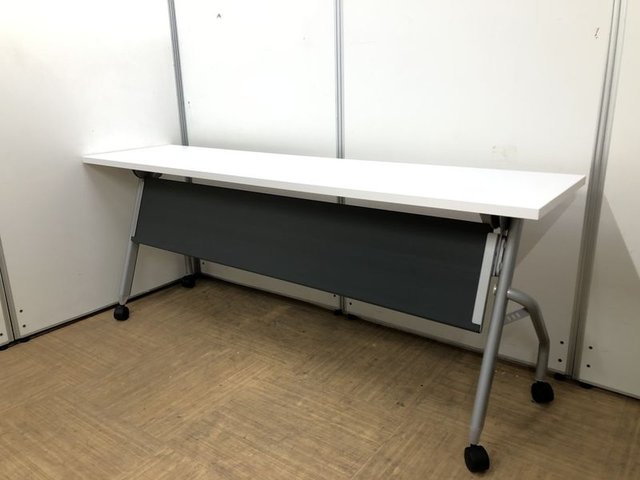 【中古】TRANA TRN-1845 ライオン スタックテーブル(長机/折りたたみ/会議用)
