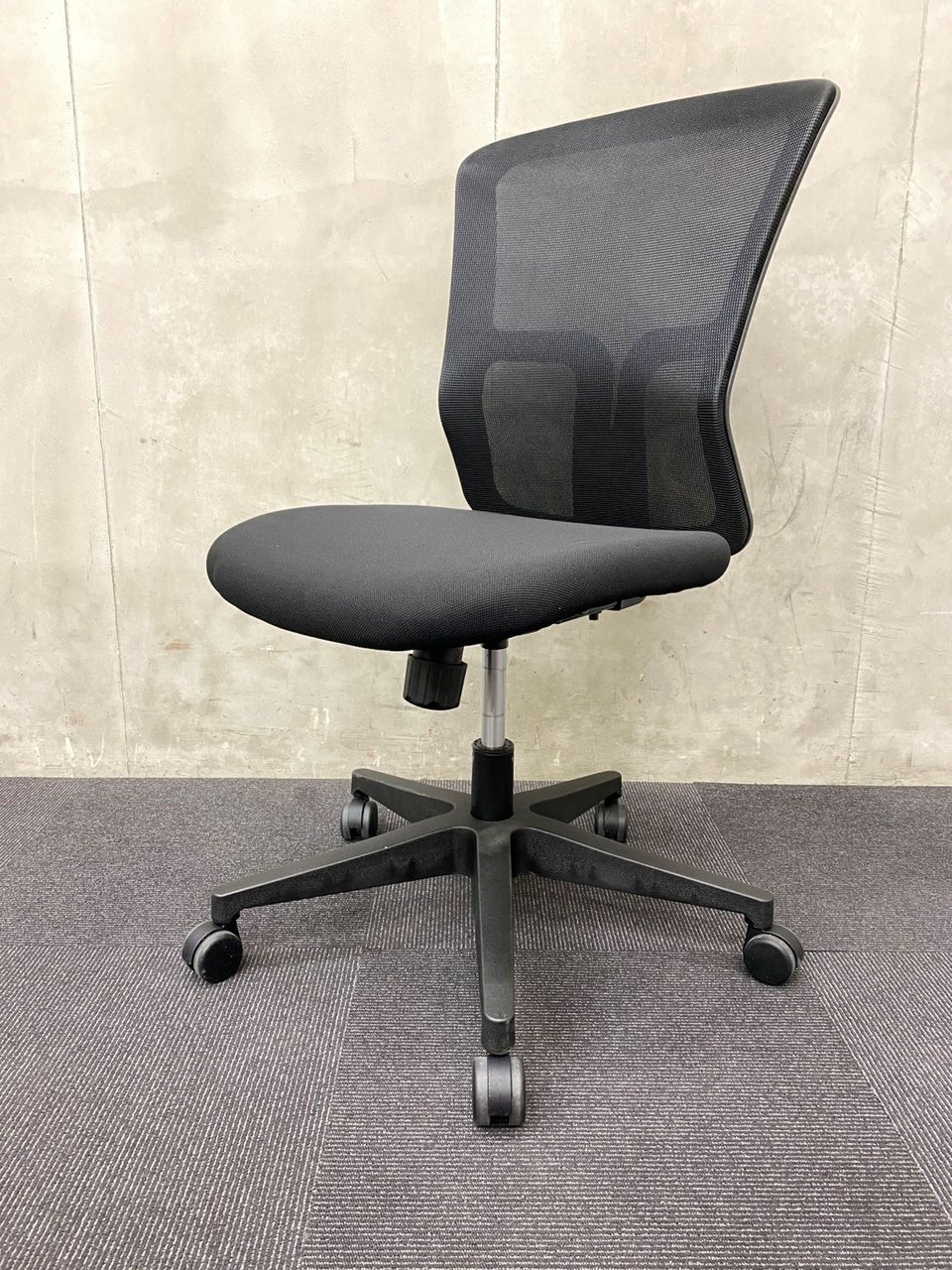 【倉庫在庫品】新品メッシュチェアをそろえるなら今がチャンス！
                        GSMシリーズ 
                                    新品
            