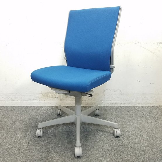 【中古】エスクード（クッション）  C435GR オカムラ（okamura） 肘無ハイバックチェア