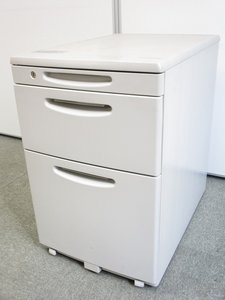 【12台】【柏倉庫在庫品】【ワゴンと言えばコレ!!】品質で選べばオカムラ！