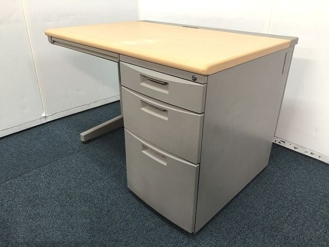 【中古】CZY  CZY-107CA-WE94 イトーキ（ITOKI） 片袖机