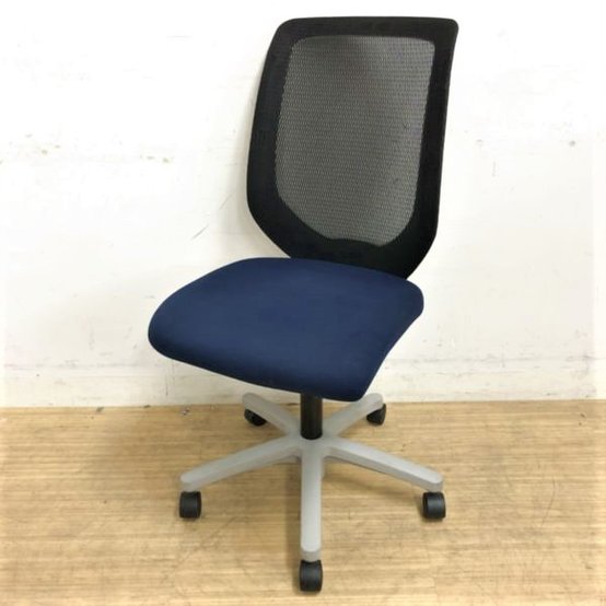 【中古】コルト   イトーキ（ITOKI） 肘無ハイバックチェア