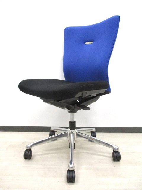 【中古】フィーゴ   オカムラ（okamura） 肘無ミドルバックチェア