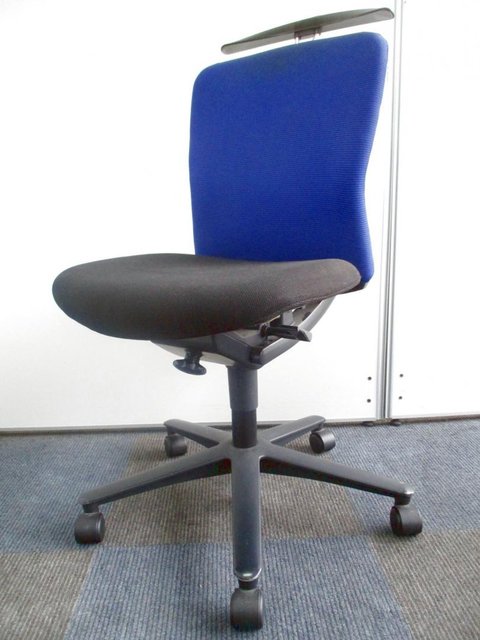 【中古】ルディオ   ウチダ（UCHIDA) 肘無ローバックチェア