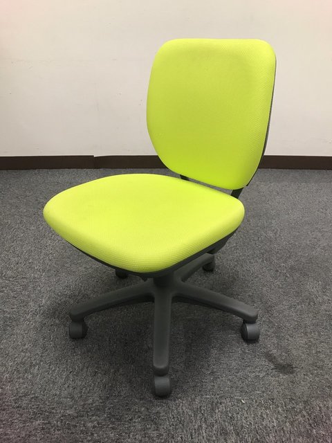 【中古】ヴィラージュ  8VC11AFVG4 オカムラ（okamura） 肘無ローバックチェア