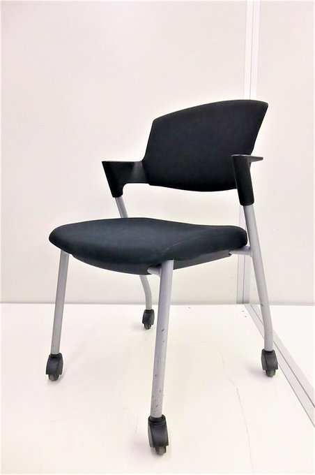 【中古】プロッティ（キャスター付）  CK597C コクヨ（KOKUYO） スタッキングチェア