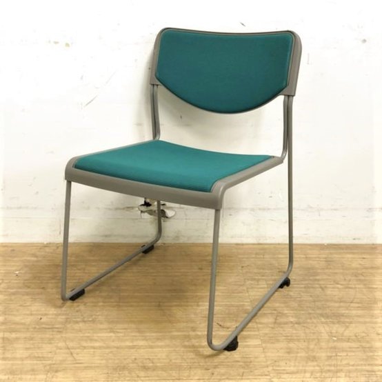 【中古】その他シリーズ KLT-210CK イトーキ（ITOKI） スタッキングチェア
