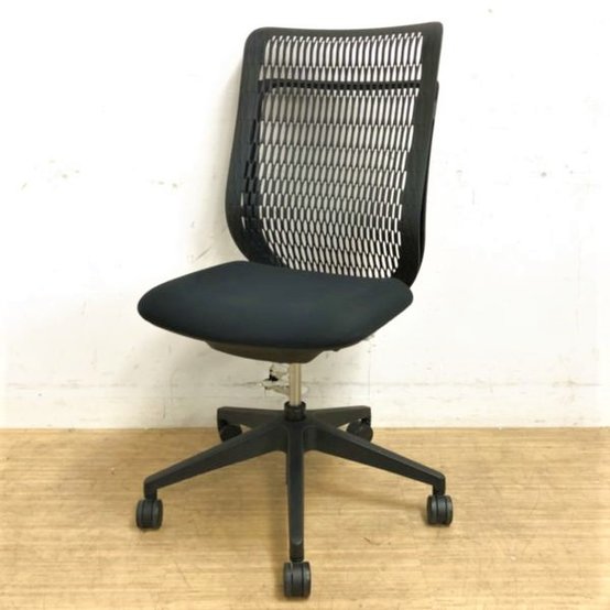 【中古】AJ（エージェイ）   ウチダ（UCHIDA) 肘無ハイバックチェア