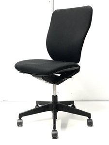 【お買い得商品！】お手頃価格でランバーサポート付！腰痛持ちのお客様に人気のイトーキ　プラオチェア　ブラック