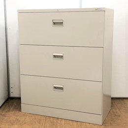 オフィスワークを強力サポート!!壁面収納からアイランド収納まで