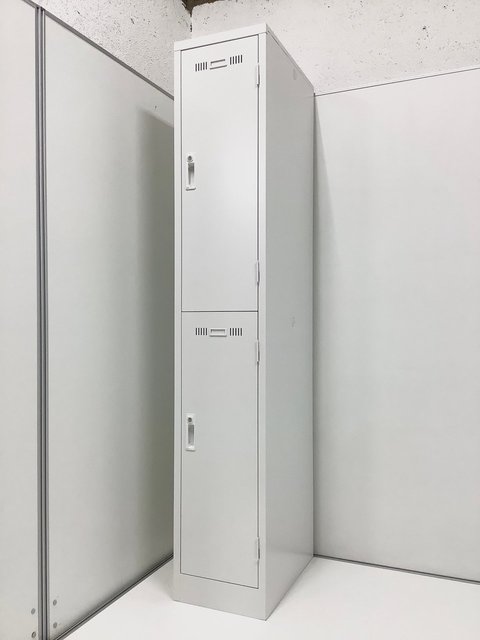 【新古】ＳＬＫロッカー SLKW-2S 生興 2人用更衣ロッカー