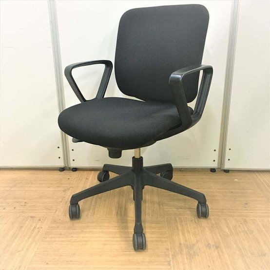 【中古】CG-R  CN43ZR FM31 オカムラ（okamura） 肘付ローバックチェア