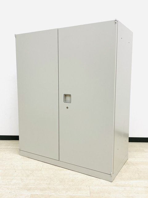 【中古】レクトライン  4B313Y　Z13 オカムラ（okamura） ローキャビネット／両開き