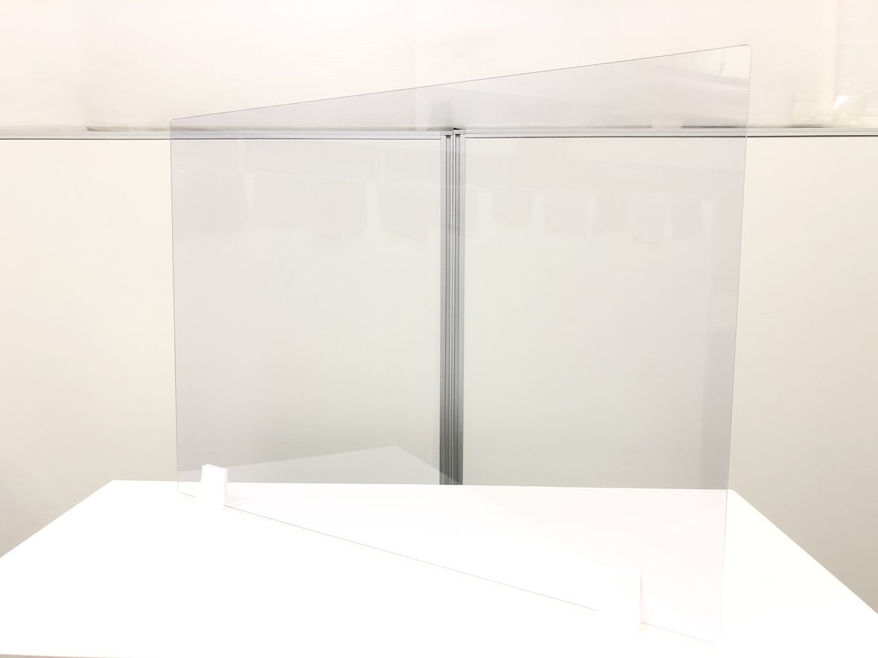 【W900】飛沫防止パネル｜3枚1組(バラ売り不可)｜オフィス家具 新品【オフィス家具】【オフィス家具】
                        その他シリーズ
                                    新品
            