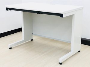 【6台入荷】プラス｜平机｜人気のホワイトでオフィスを明るくしませんか？【関西在庫数ナンバーワン・尼崎店】