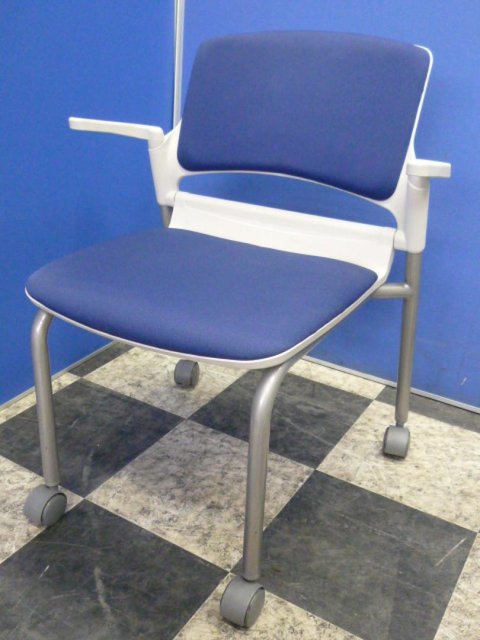 【中古】MF-180シリーズ  MF-180CA ウチダ（UCHIDA) スタッキングチェア