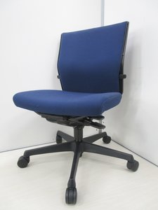 【複数脚入荷】人気のスタンダードモデルです【定番色】