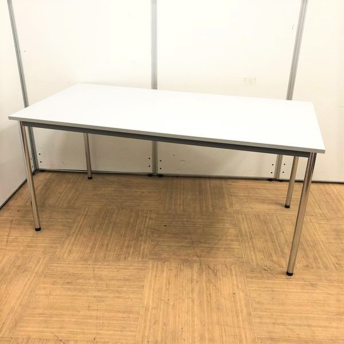 広めの4人がけサイズでソーシャルディスタンス！withコロナ対策に最適！
                        ST-1100N 
                                    中古
            