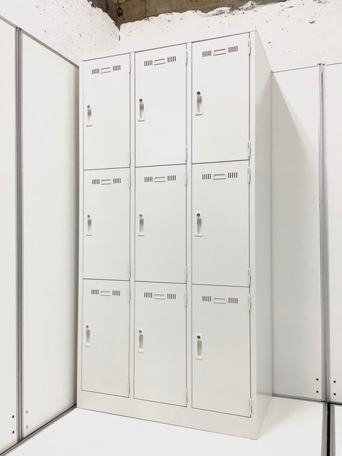 【新古】ＳＬＫロッカー SLKW-9 生興 9人用更衣ロッカー