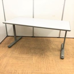 【キャスター付きで移動も簡単】幅1500㎜の4人用広めタイプ！キャスターはロック機能付き！