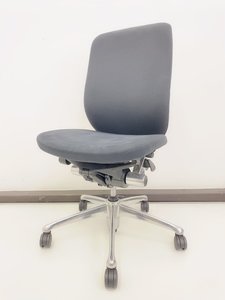 【リクライニング不良で安い！】バロンチェアと同じ操作性を備えた弟分！ゼファー（Zephyr)チェア◆オカムラ製