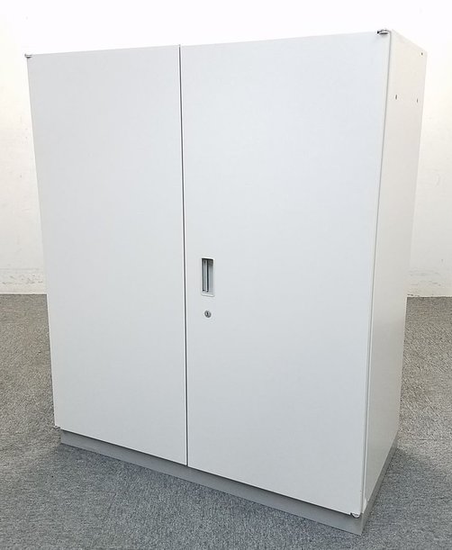 【中古】シンライン  HTM-109HSS-WE イトーキ（ITOKI） ローキャビネット／両開き