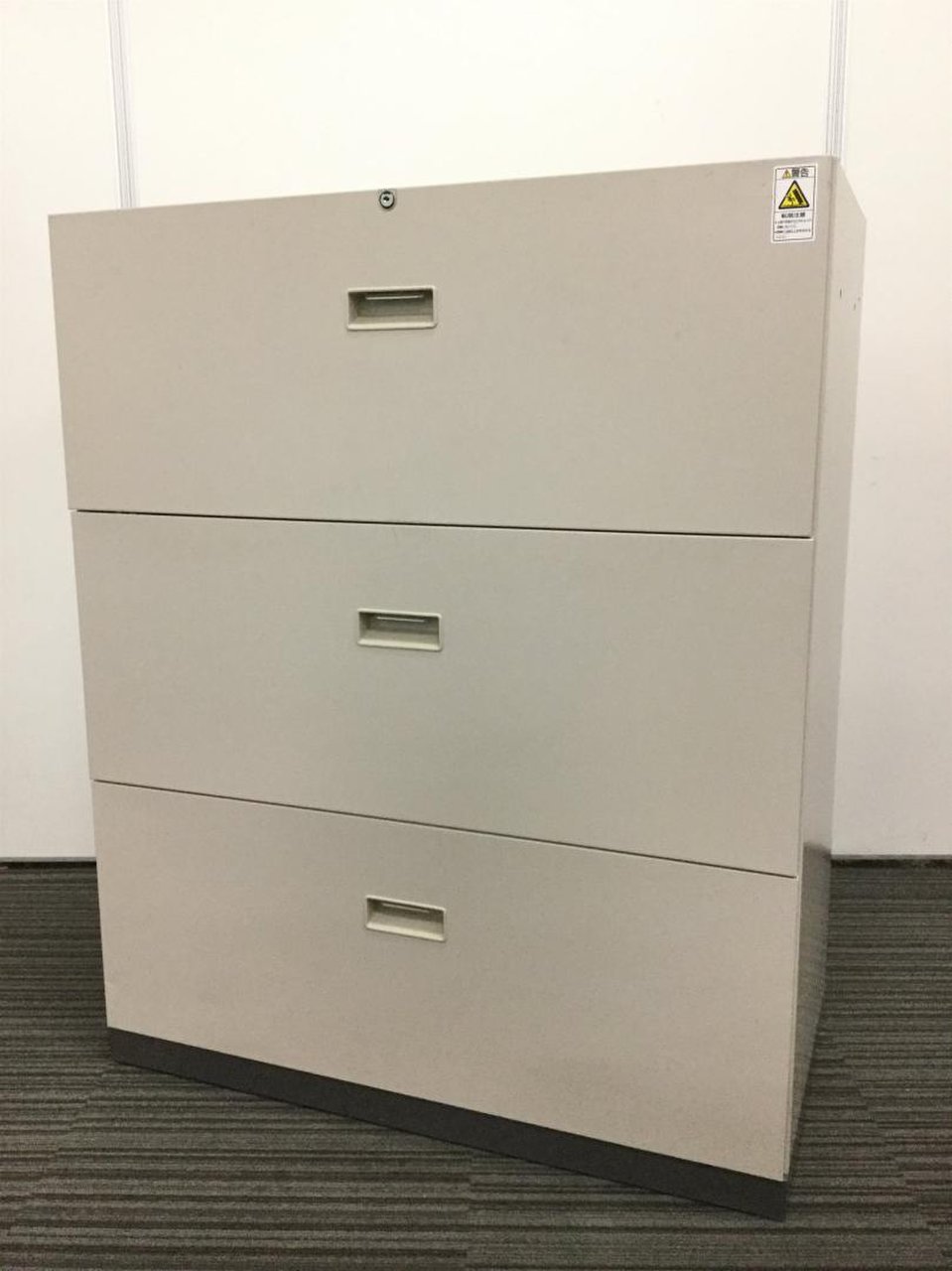 【1台限定！！】コクヨ製の3段ラテラル書庫！3段オールロックで施錠管理も楽です！！
                        ビジネスウォールNタイプ 
                                    中古
            