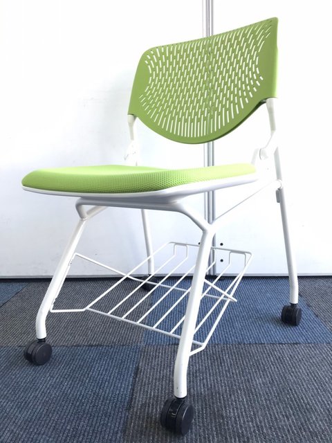 【在庫入替セール】荷物置き付き/コロナ対策の待機用/ソーシャルディスタンスに!使い勝手の良いチェア!【SPJ】