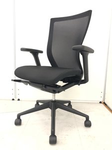 【大量入荷！】前傾チルト機能付き/人気のメッシュチェア！揃えるなら今です！ファシスチェア！