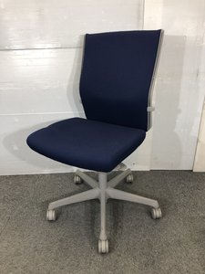 ⑫オカムラの人気チェアエスクードが値下げしました！