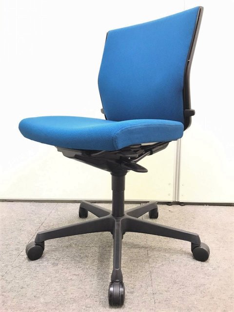 【中古】エスクード（クッション）  C433ZR FFW5 オカムラ（okamura） 肘無ローバックチェア