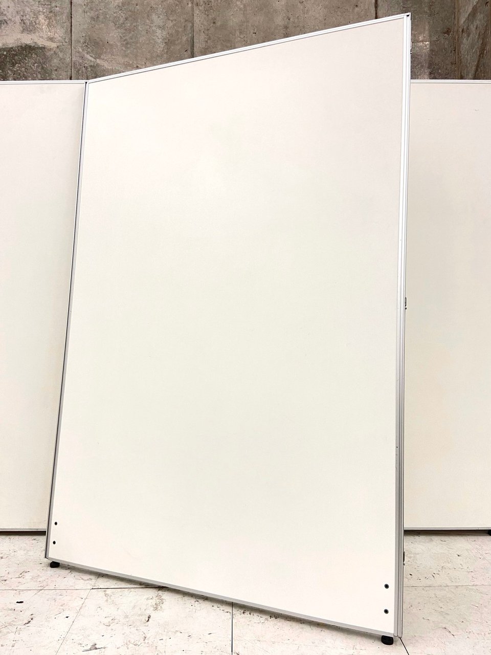 【ローコスト】【汚れ有】ローコストなパーテーションを中古でさらにお求めやすくなりました！【倉庫在庫品】※部材欠けあり
                        アストロ 
                                    中古
            