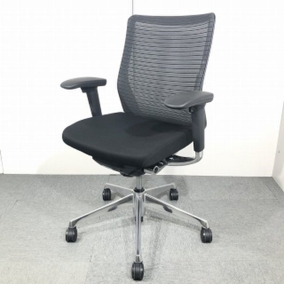 【中古】コーラルメッシュ   オカムラ（okamura） 肘付ローバックチェア