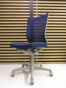 【今だけ数が揃う！】全てのオフィスワーカーにひとつ上の快適を！デザイン性も良し！【J9】【9】