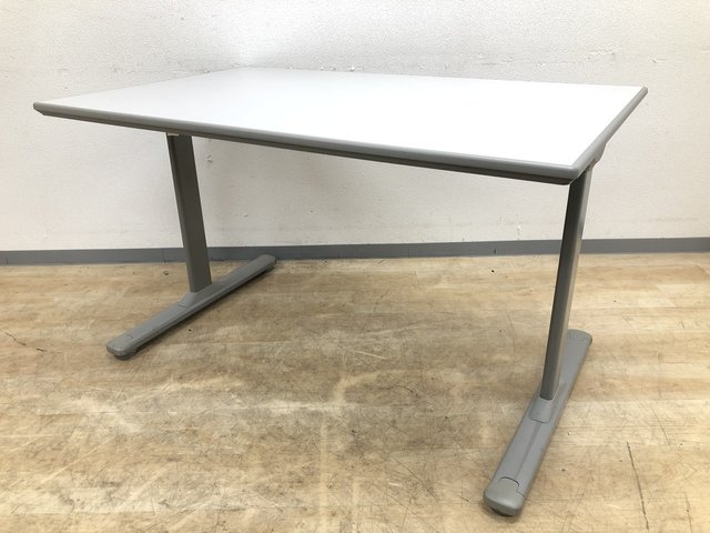 【中古】その他シリーズ  オカムラ（okamura） ミーティングテーブル（会議机）