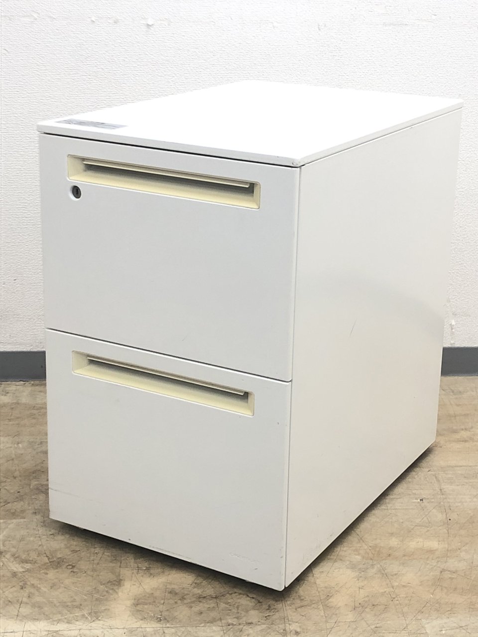 A4ファイルが2段収納可能!!PC環境に、一つ変化を加える商品です!!【中古】【オフィス家具】【東京】【大阪】【愛知】【岐阜】
                        アドバンス 
                                    中古
            