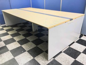 貴重／稀少品／レア／大人気／流行　◆Okamura／オカムラ◆プロユニット フリーウェイ　※天板：ネオウッドライト／脚：ネオホワイト