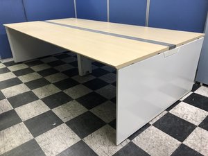 お問い合わせ殺到中！4名様から6名様におすすめなフリーアドレスデスクが入荷！サイズ変更も可能です！