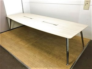 【価格見直しました！】各デザイン賞受賞の細部にまでこだわったデザイン性　ハイクオリティ　【大型テーブル】　オカムラ　プリシード