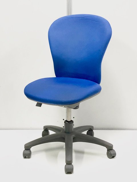 【中古】レグノ   コクヨ（KOKUYO） 肘無ローバックチェア