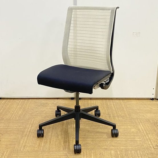 【中古】シンクチェア（座:布 THK-13001 Steelcase（スチールケース） 肘無ハイバックチェア