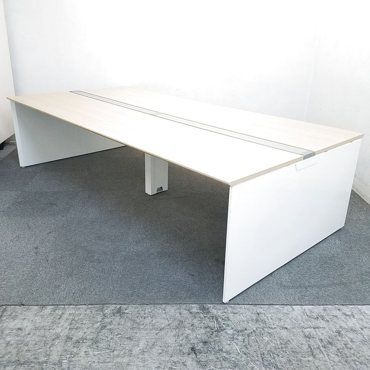 【幅3200mm】4名様での使用にオススメ！【倉庫在庫品】
                        プロユニット
                                    中古
            